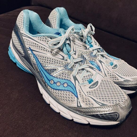 Excellent Saucony Womens Running Shoes Guide 6 Light Grey Silver Blue size 10.5 - Picture 1 of 9